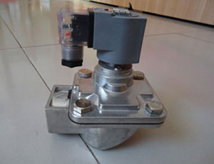 <b>DMF-Z-40S型电磁脉冲阀</b>